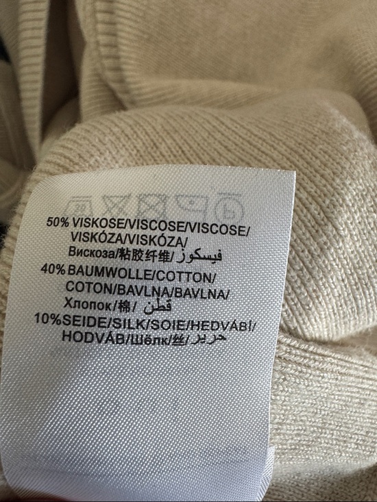 OUI Women's V-Neck Lightweight Cream Sweater - Picture 8 of 8